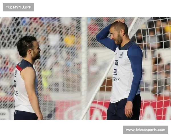 瓦尔布埃纳谈录像门事件表示不恨本泽马并祝他幸福快乐